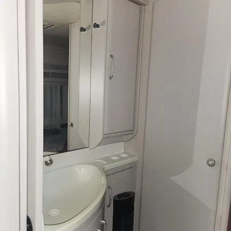 Wohnungswagen *